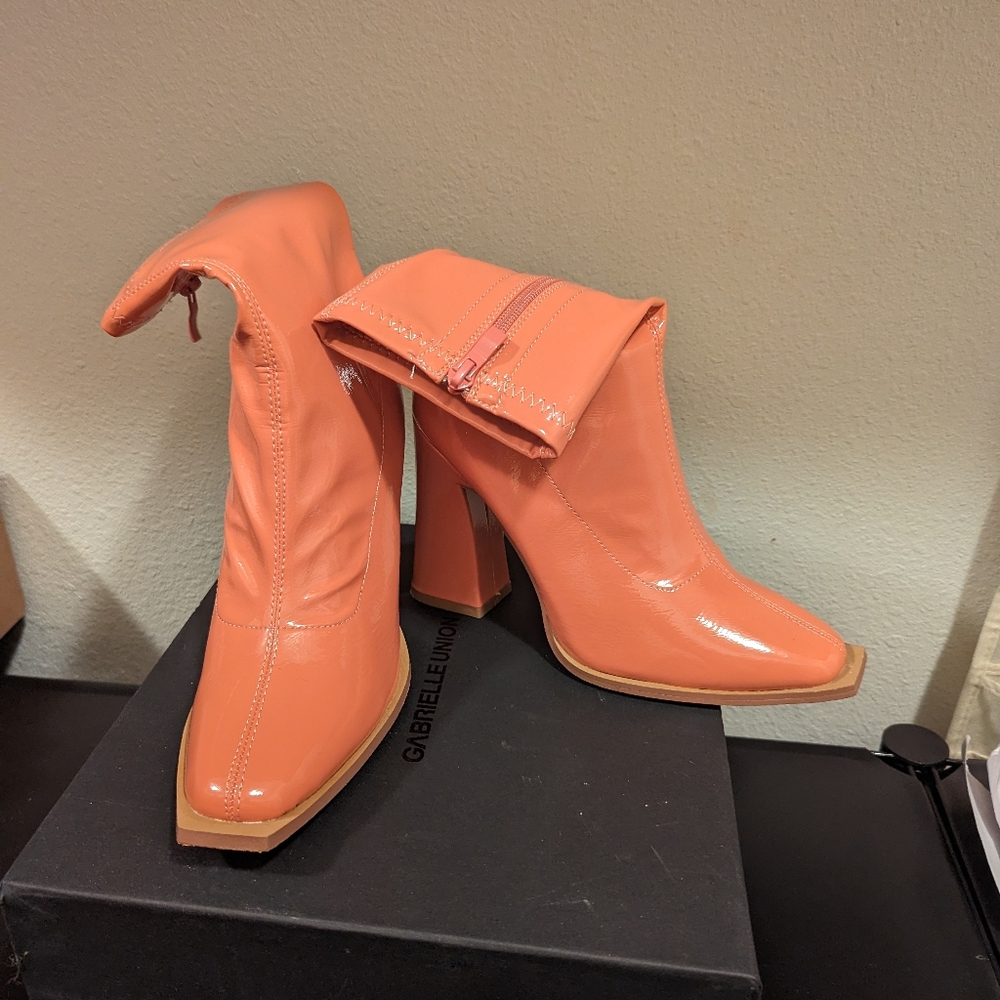 Booties - Picture 6 of 8